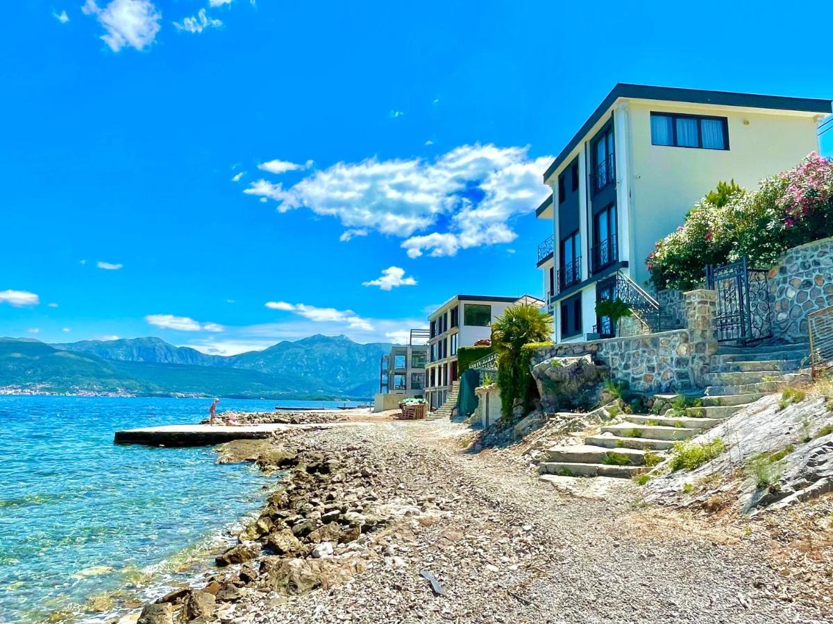 Beachfront Villa Pearl Of Adria Krasići 외부 사진