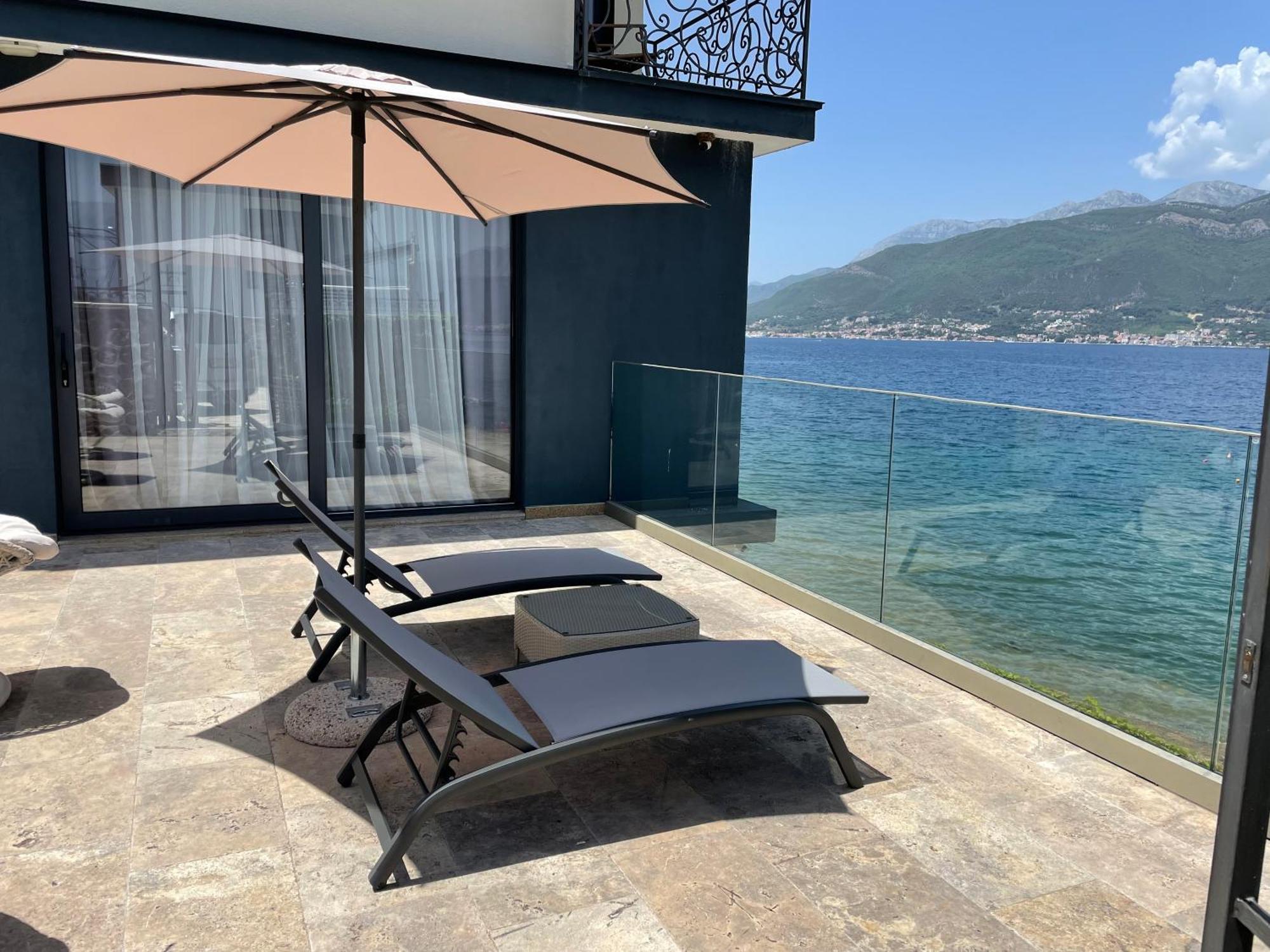 Beachfront Villa Pearl Of Adria Krasići 외부 사진